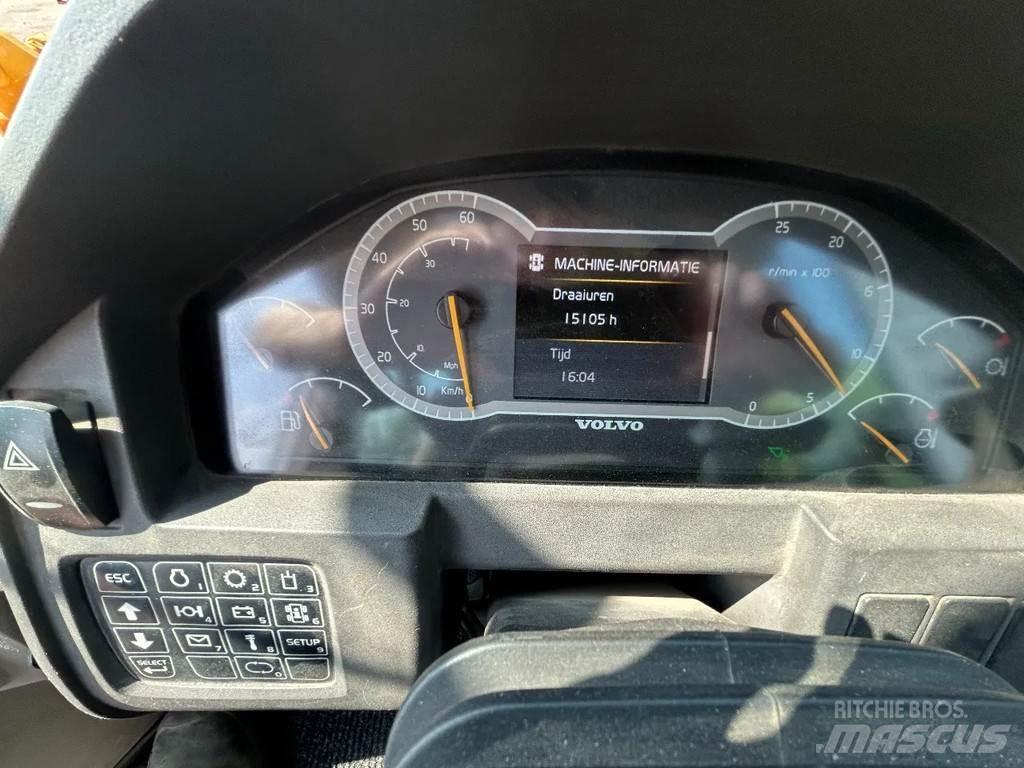 Volvo L90 H Incarcator pe pneuri