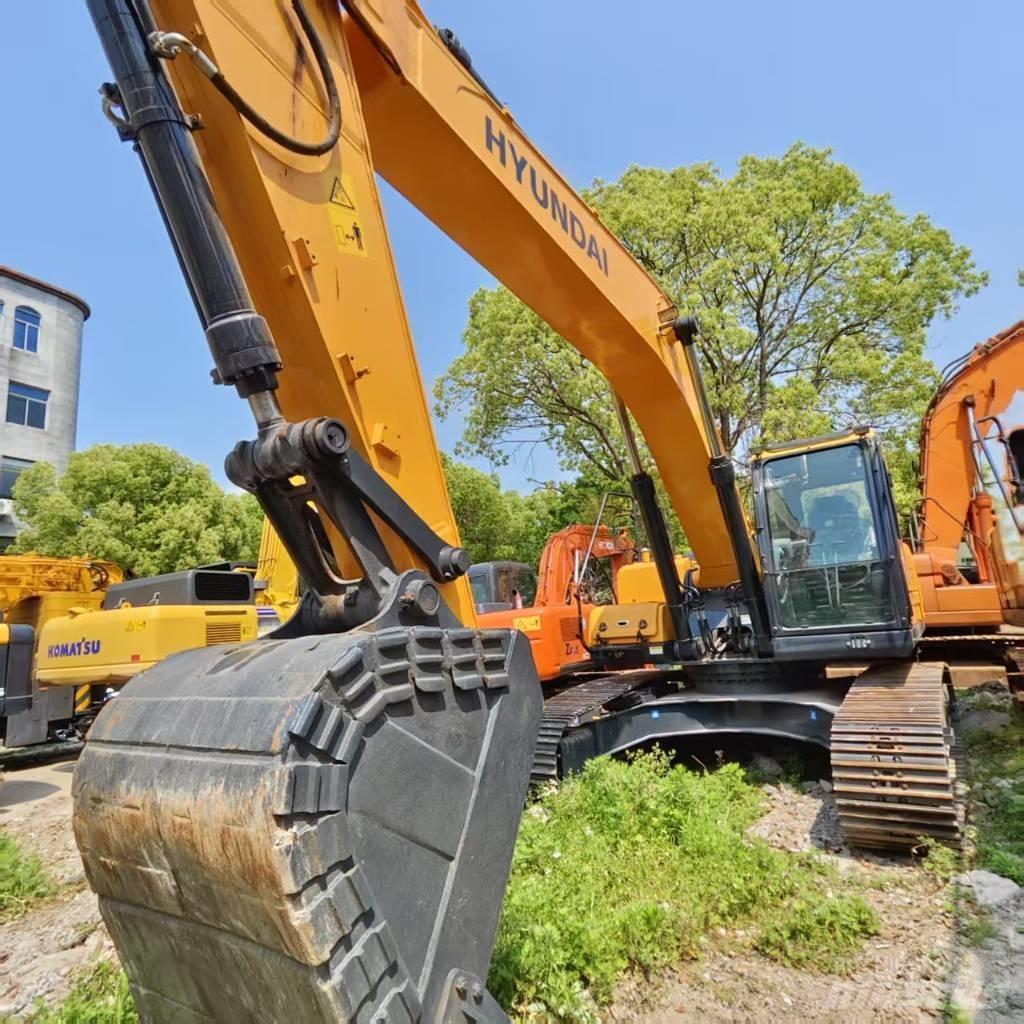 Hyundai 300LC-9S Excavatoare pe șenile

