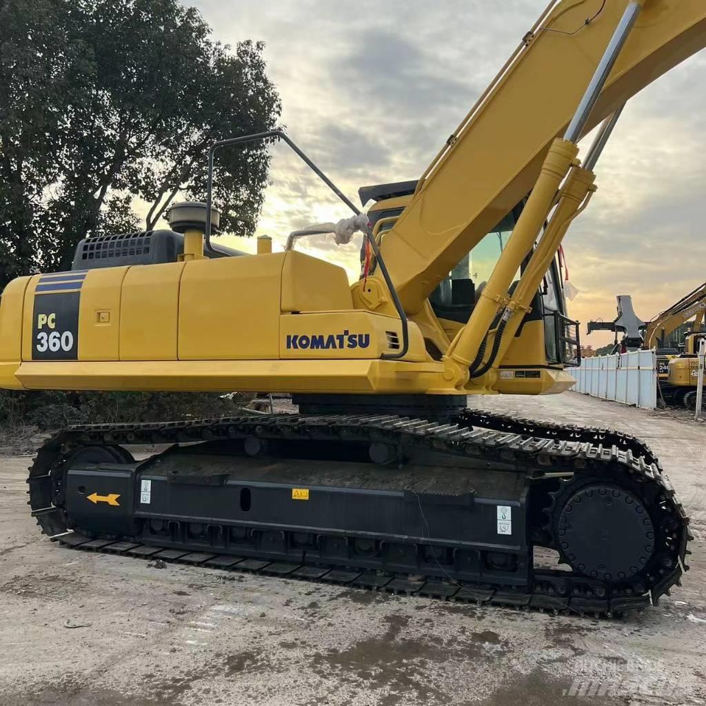 Komatsu PC 360-7 Excavatoare pe șenile
