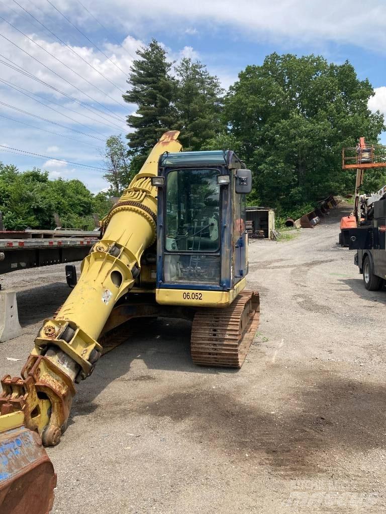 Gradall XL 2200 Excavatoare pe șenile
