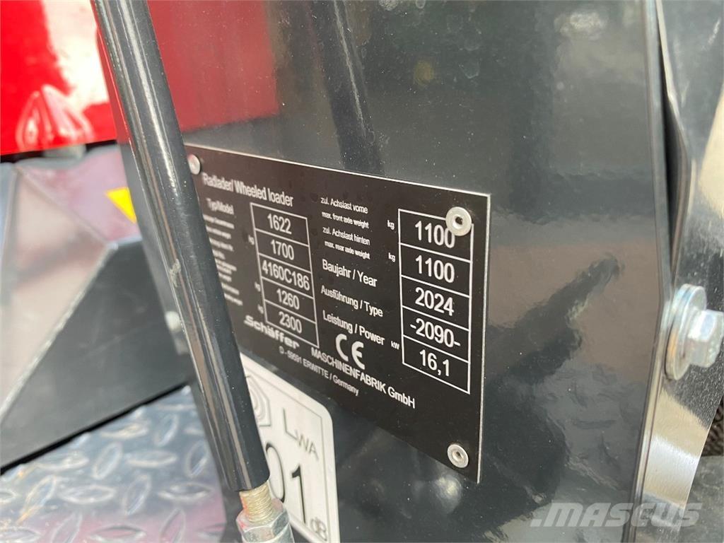 Schäffer 1622 Incarcator pe pneuri