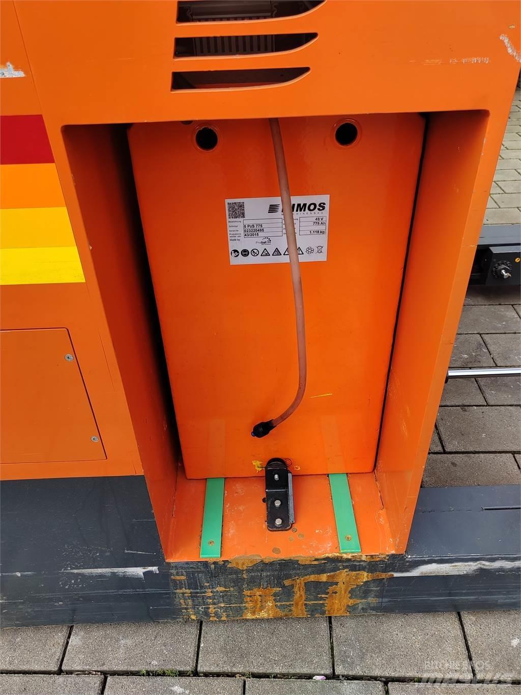  ESS25/36 P-PU Stivuitor cu catarg retractabil