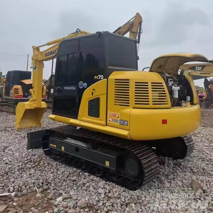 Komatsu PC70-8 Excavatoare 7t - 12t