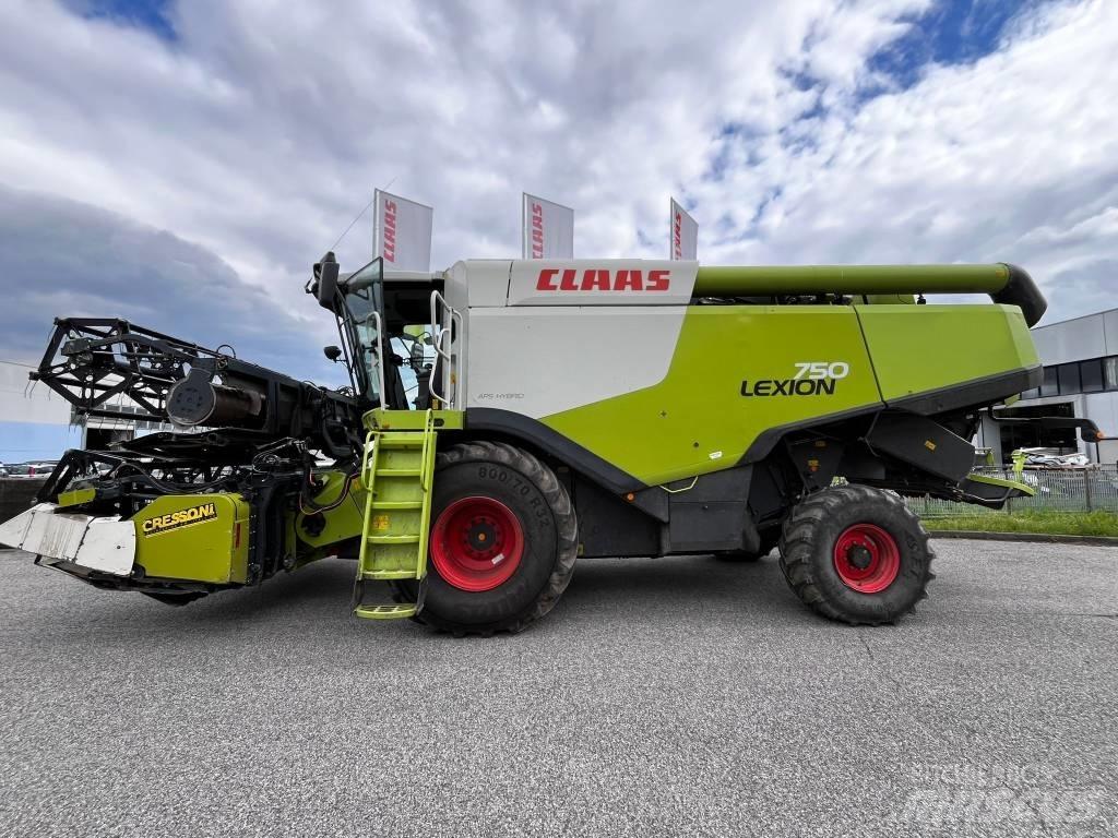 CLAAS Lexion 750 Combine de secerat