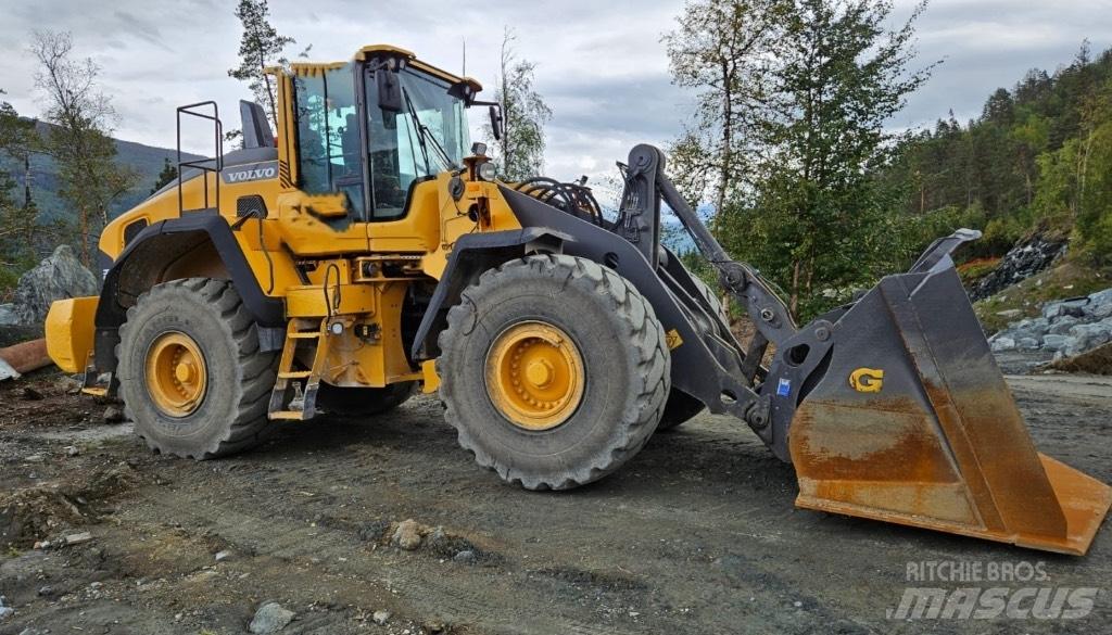 Volvo L 180 H Incarcator pe pneuri