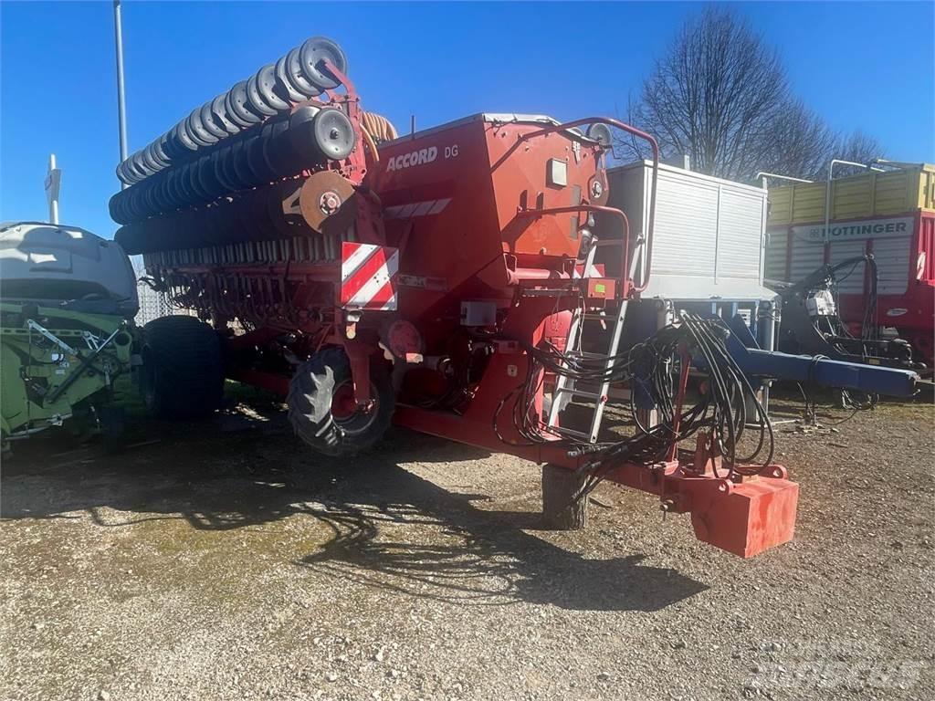 Kverneland DG 1200 Perforatoare