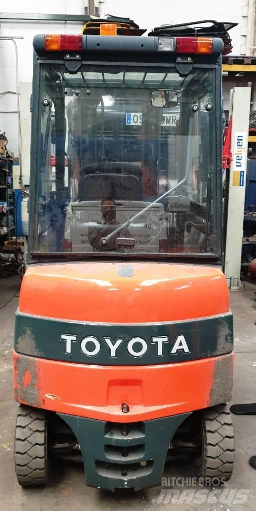 Toyota 7 FBMF 25 Stivuitor electric