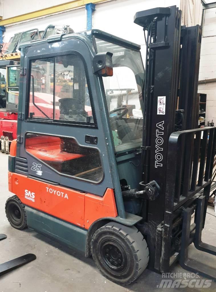 Toyota 7 FBMF 25 Stivuitor electric