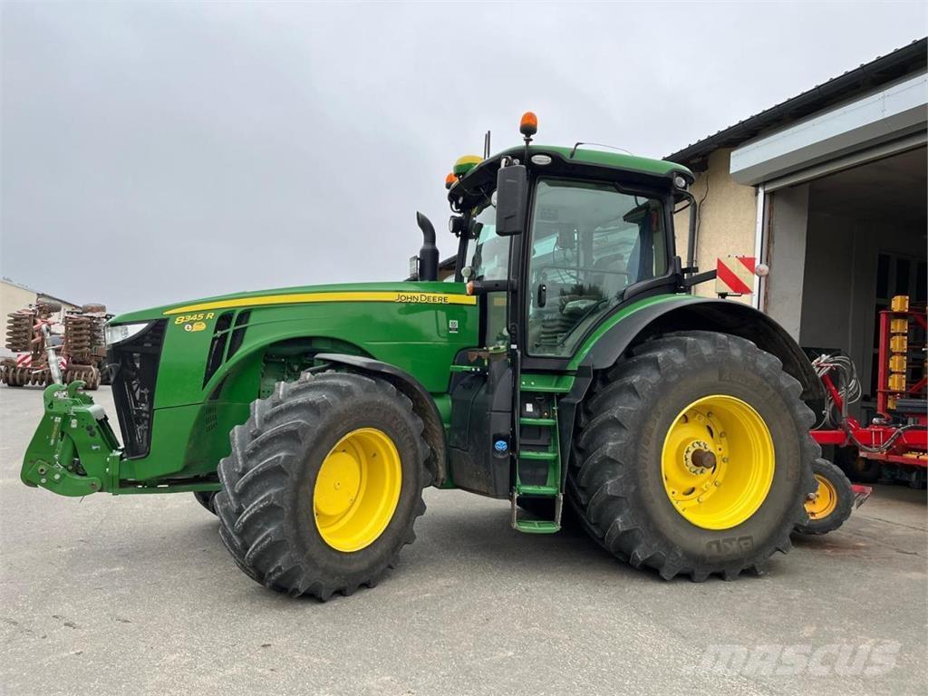 John Deere 8345R Tractoare