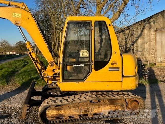 Komatsu PC 75R Excavatoare 7t - 12t