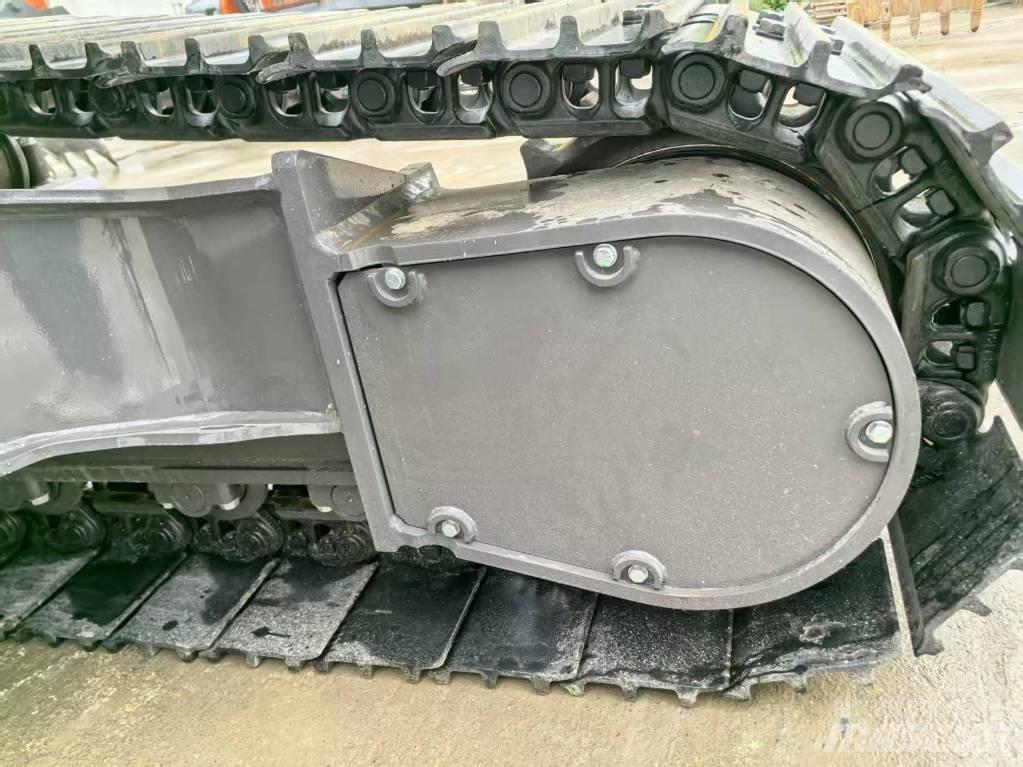 Zoomlion ZE215G Excavatoare 7t - 12t