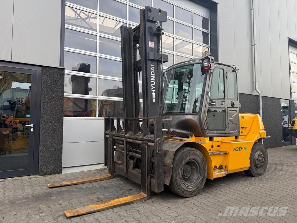 Hyundai 70D-9A Strivuitoare-altele