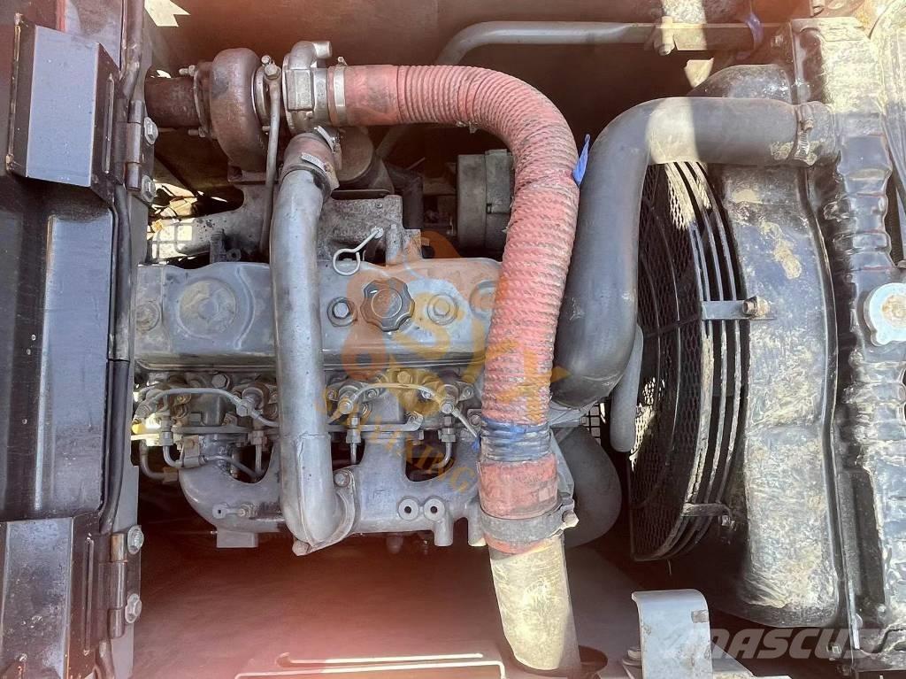 Hitachi EX 120 Excavatoare pe șenile
