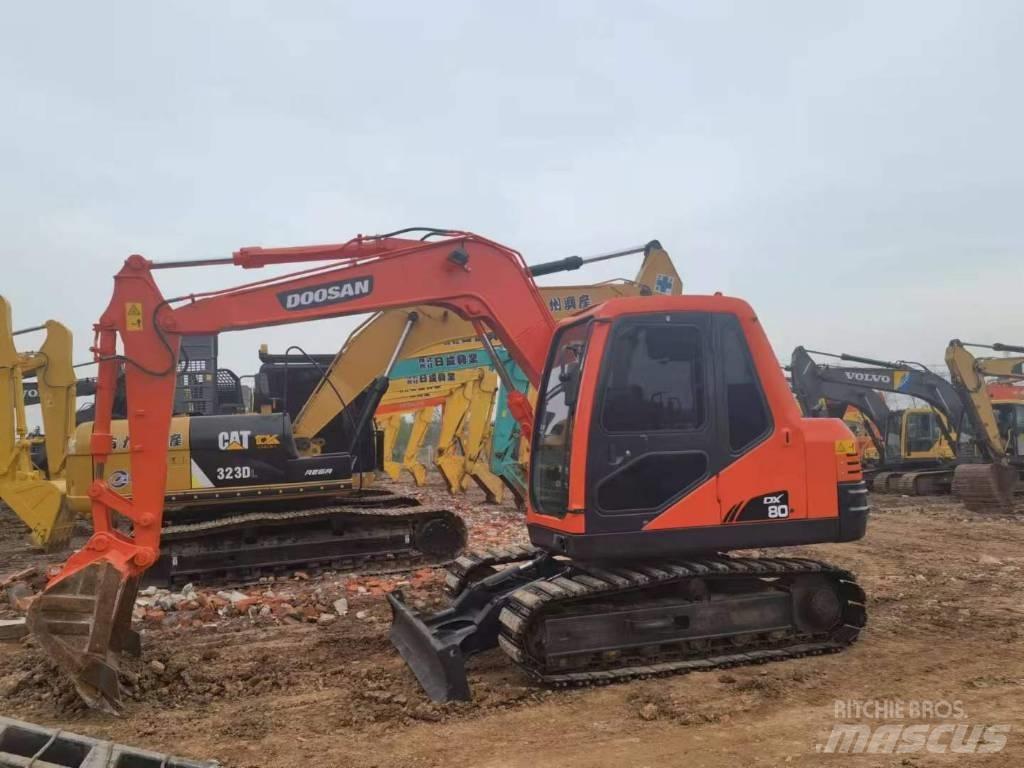 Doosan DX 80 Excavatoare 7t - 12t