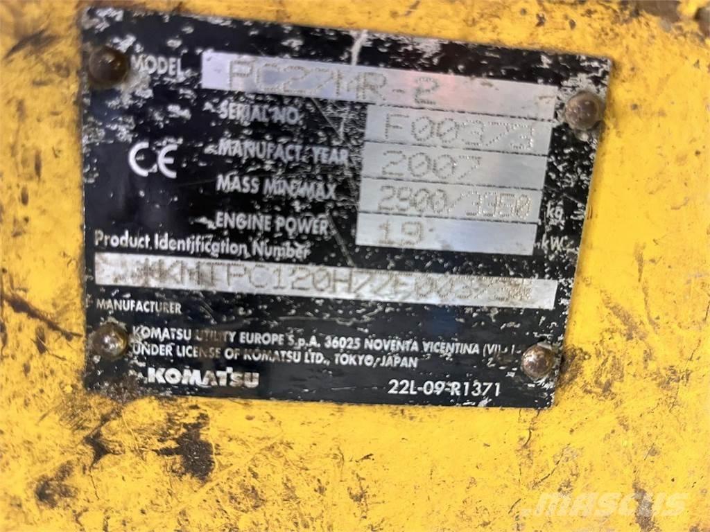 Komatsu PC27MR-2 Excavatoare cu roti