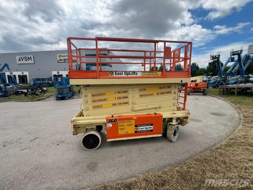 JLG Liftlux 180-12 Platforme foarfeca