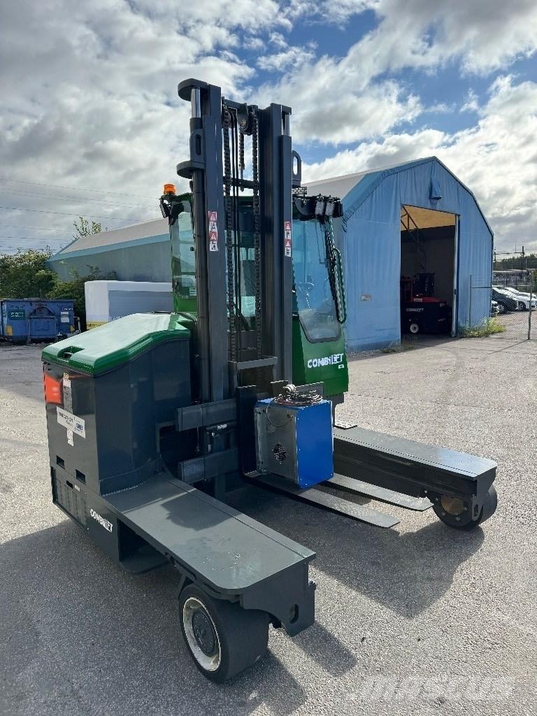 Combilift C4000ET Stivuitoare cu patru brate