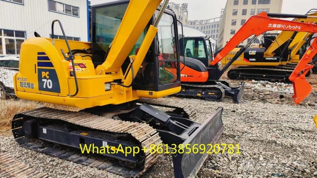 Komatsu PC 70-8 Excavatoare pe șenile
