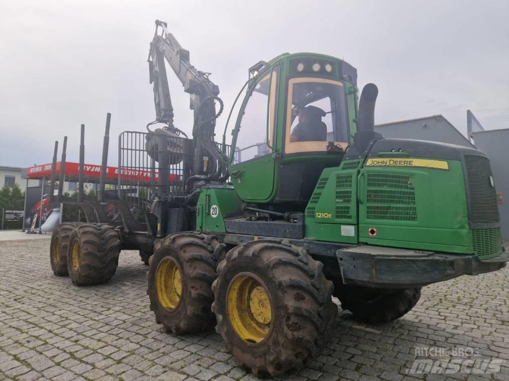 John Deere 1210 E Transportoare