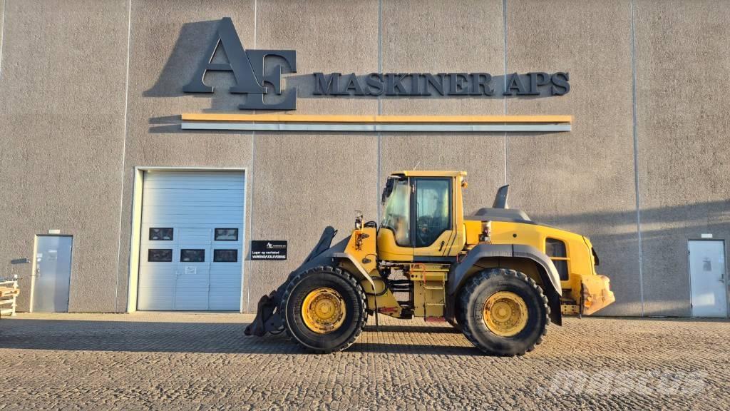 Volvo L 120 H Incarcator pe pneuri