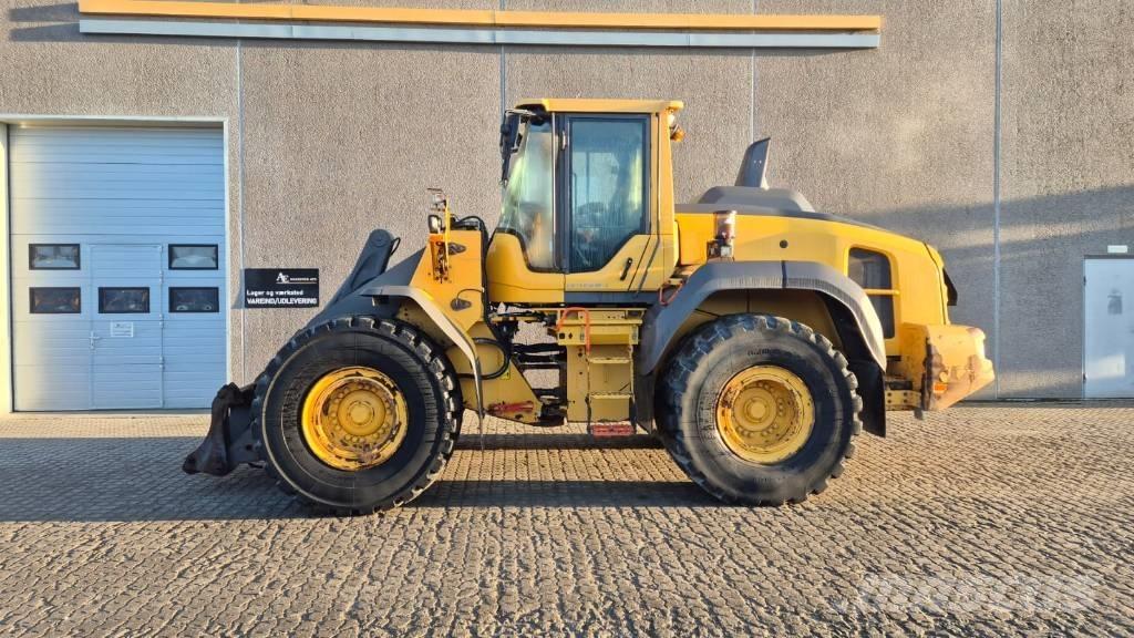 Volvo L 120 H Incarcator pe pneuri