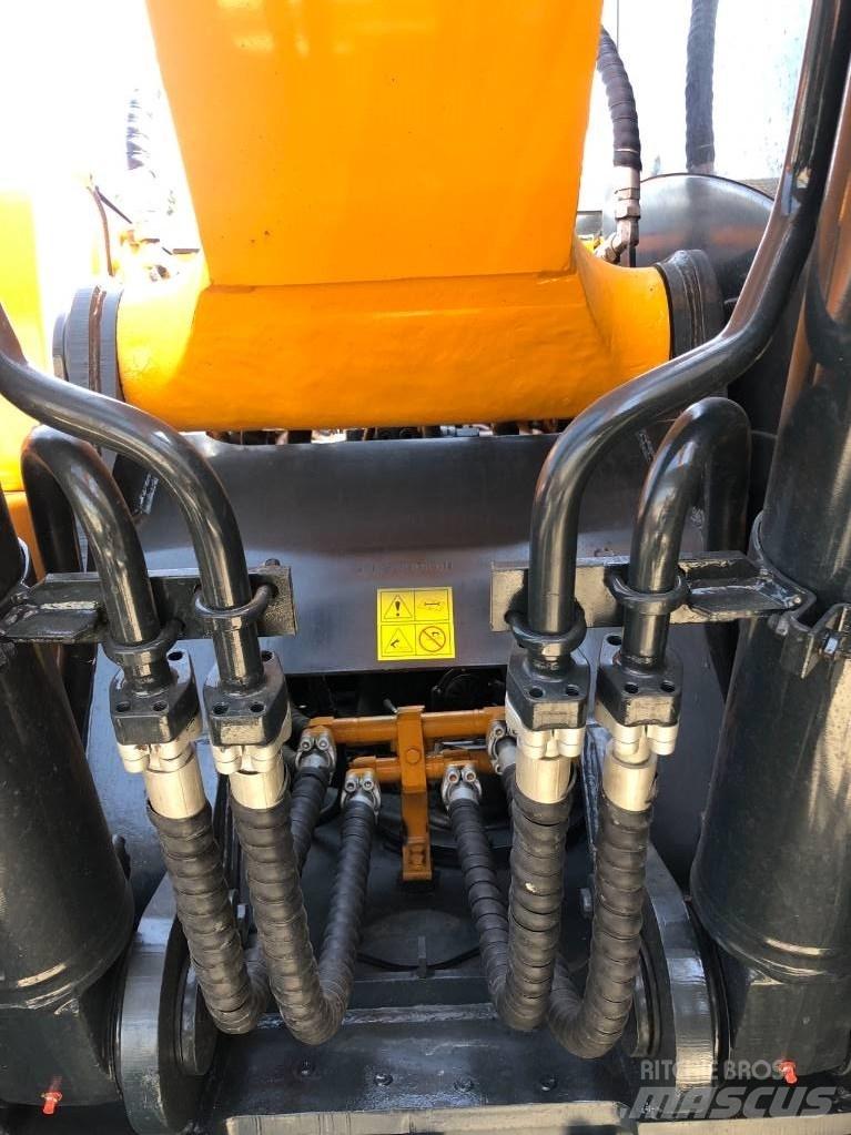 Hyundai R220-9s Excavatoare pe șenile
