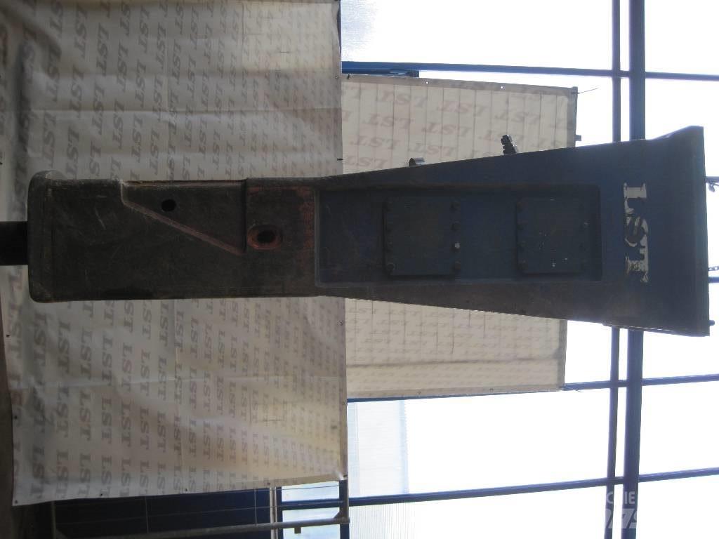 LST XB 3100 Ciocane / Concasoare