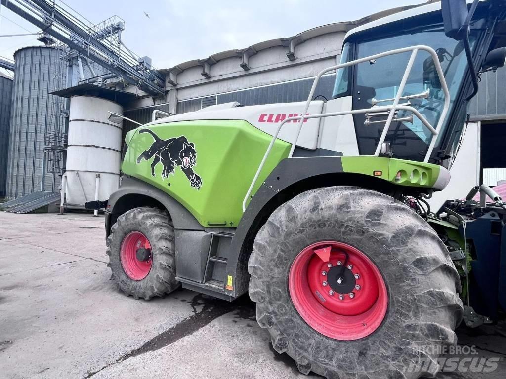 CLAAS Jaguar 980 Forajere cu autopropulsare
