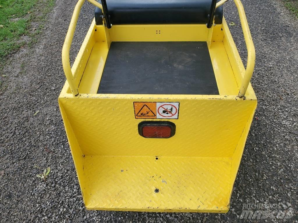 Cushman MM Camioane de tractiune