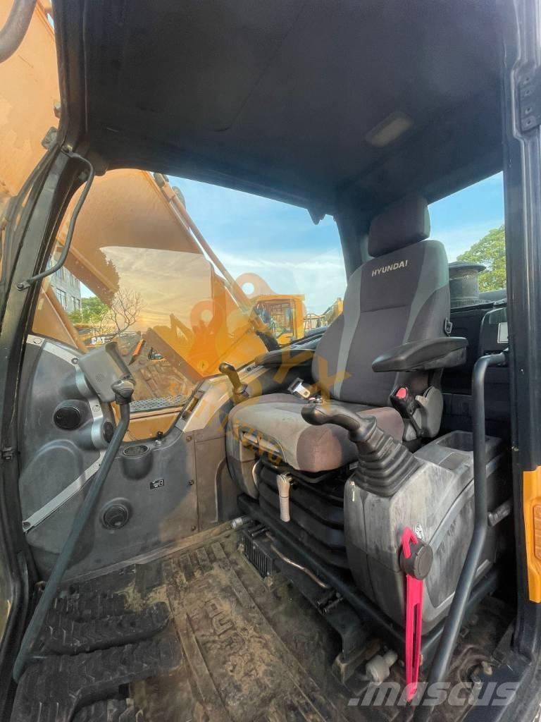 Hyundai Robex 225 Excavatoare pe șenile
