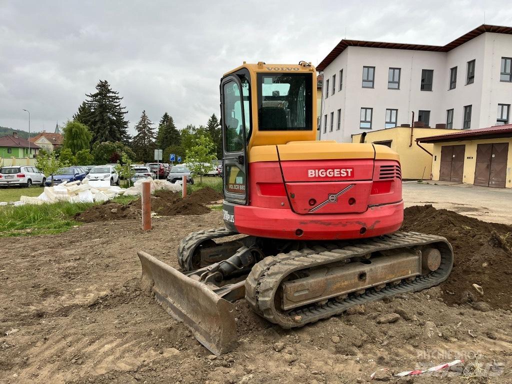 Volvo ECR 88 PLUS Excavatoare 7t - 12t