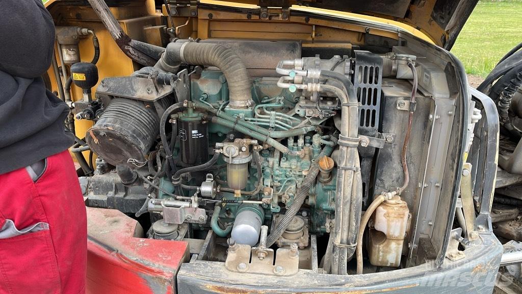 Volvo ECR 88 PLUS Excavatoare 7t - 12t