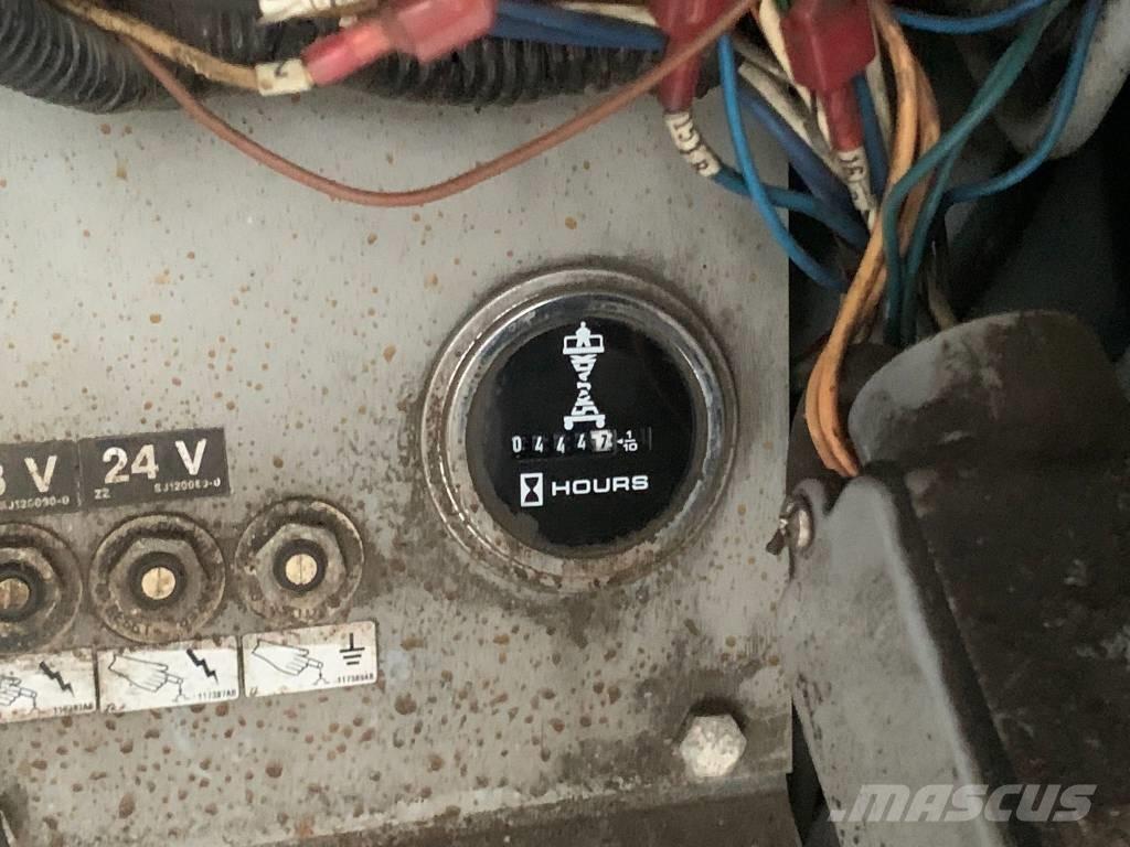 SkyJack SJ 8841 Platforme foarfeca