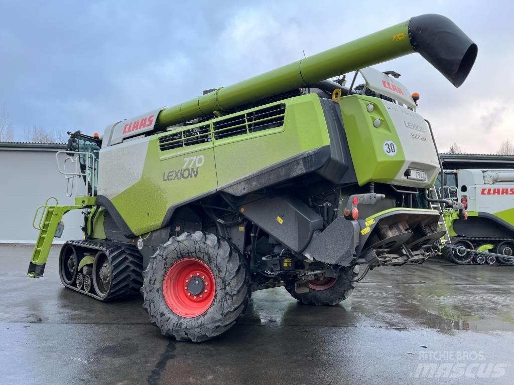 CLAAS Lexion 770 TT Combine de secerat