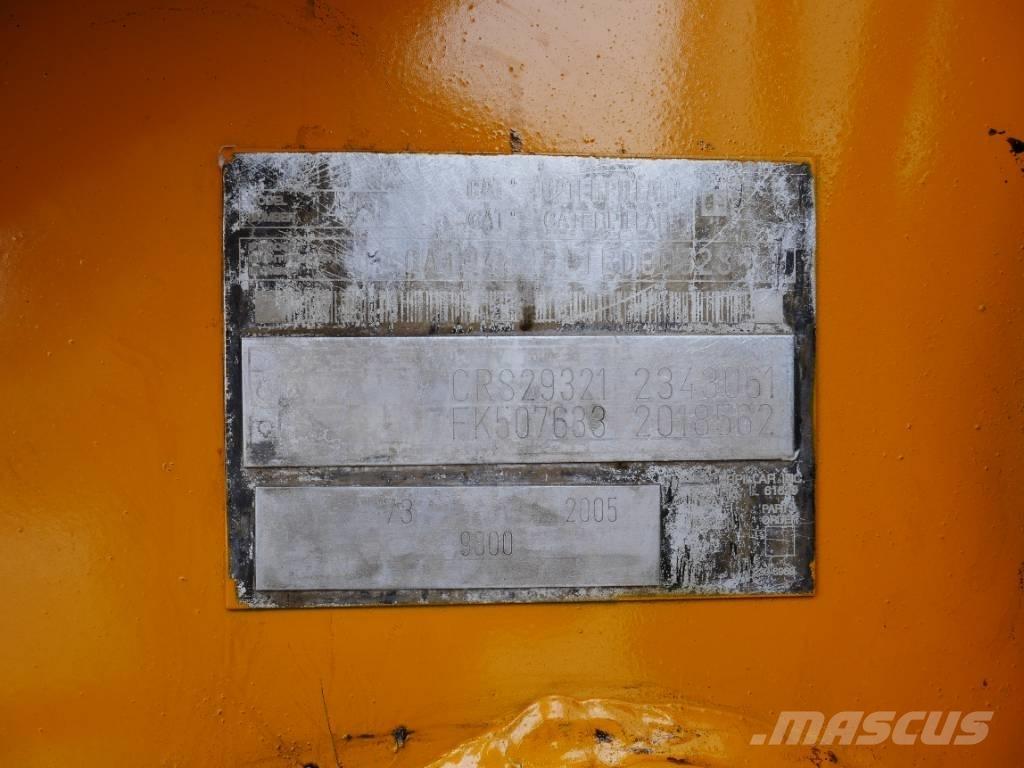 CAT 422 D Buldoexcavatoare