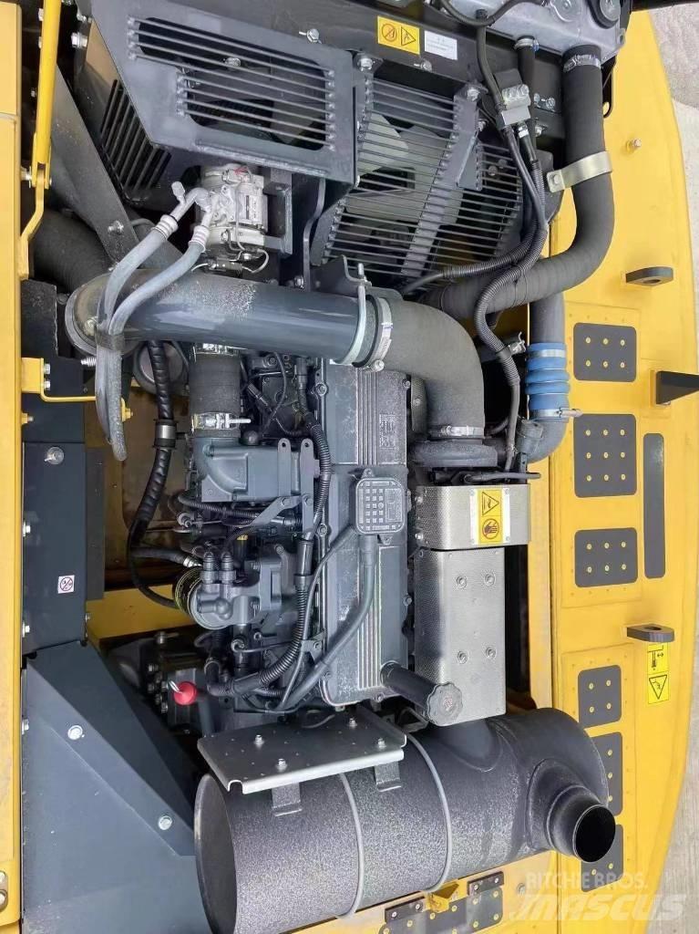 CAT 336D2L Excavatoare 7t - 12t