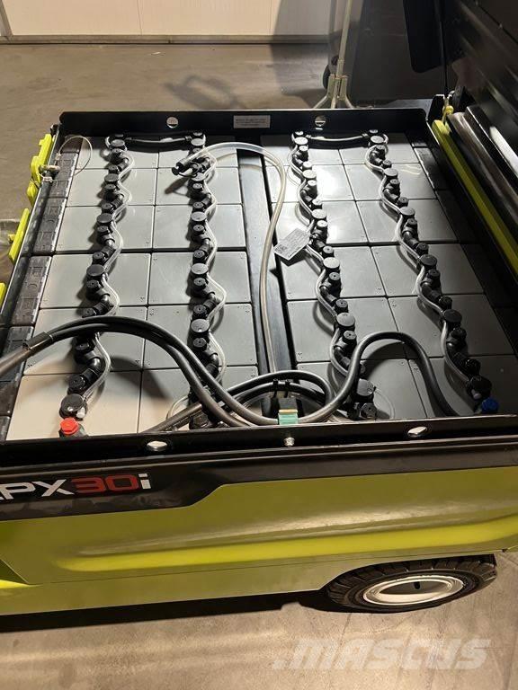  ACTIE - CLARK EPX30i Stivuitor electric