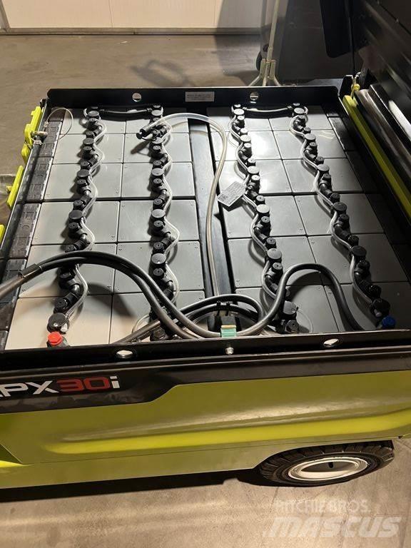 Clark EPX30i Stivuitor electric