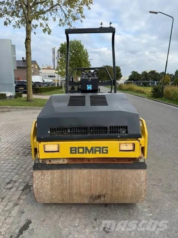 Bomag BW135AD Cilindri compactori dubli