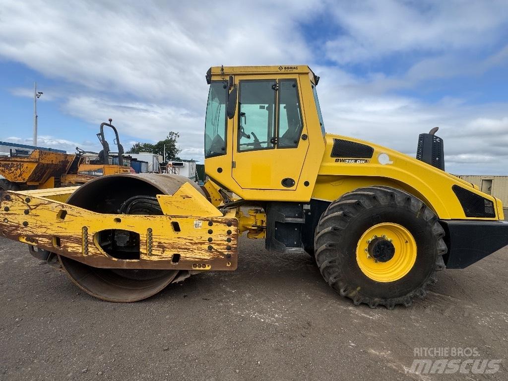 Bomag BW 216 D H-4 Compactoare monocilindrice
