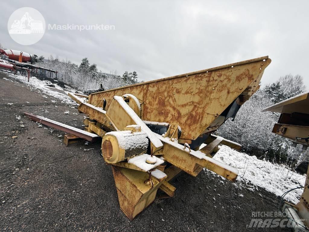 Lokotrack 710 / T256 Cernuitoare
