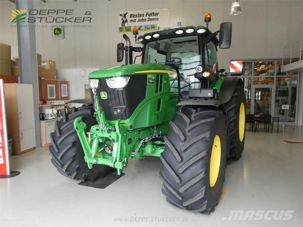 John Deere 6R 215 Tractoare