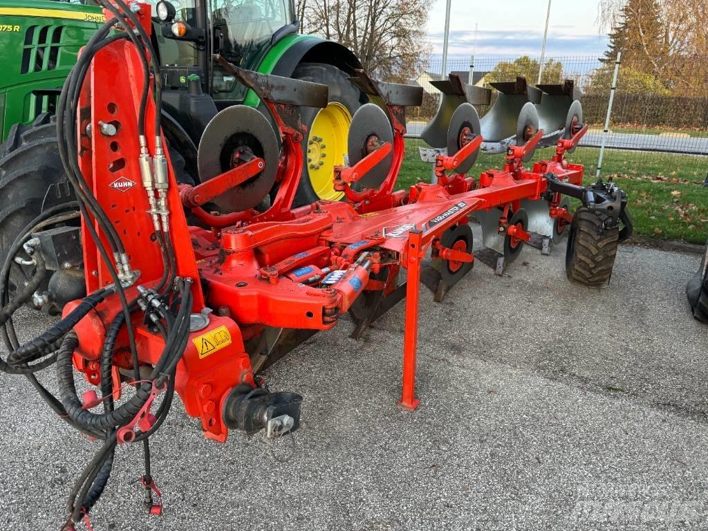 Kuhn Vari-Master 123 Pluguri reversibile