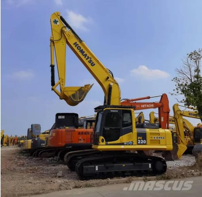 Komatsu PC220-8 Excavatoare pe șenile
