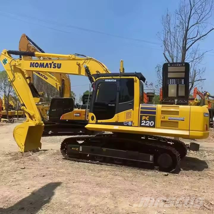 Komatsu PC220-8 Excavatoare pe șenile
