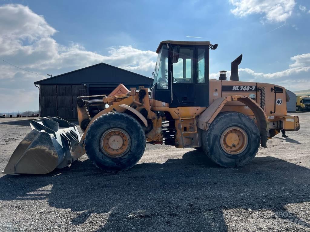Hyundai HL 740-7 A Incarcator pe pneuri