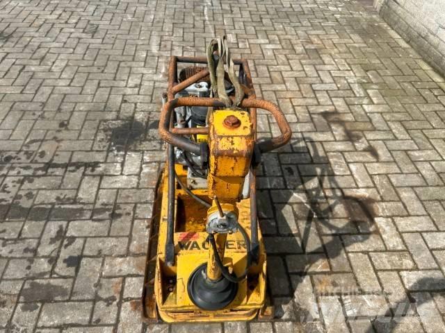 Wacker DPU 3345 H Vibratoare