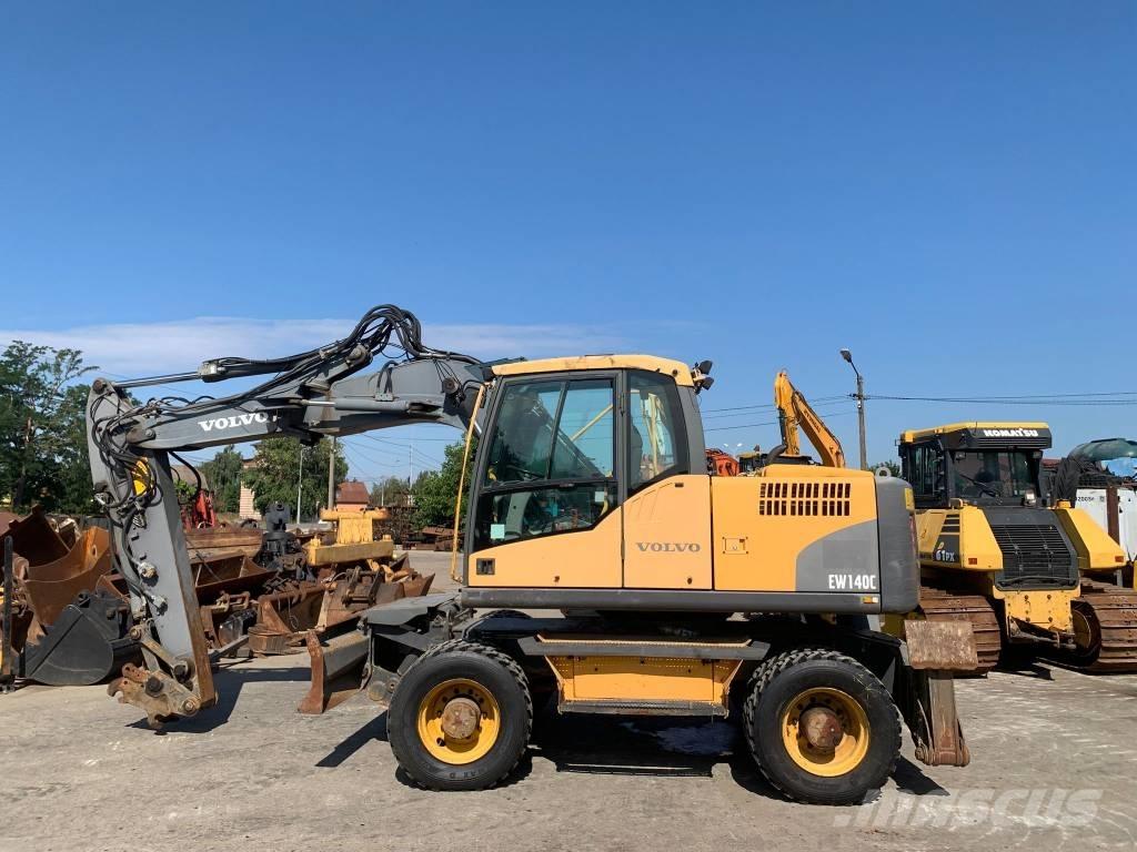 Volvo EW 140 C Excavatoare cu roti