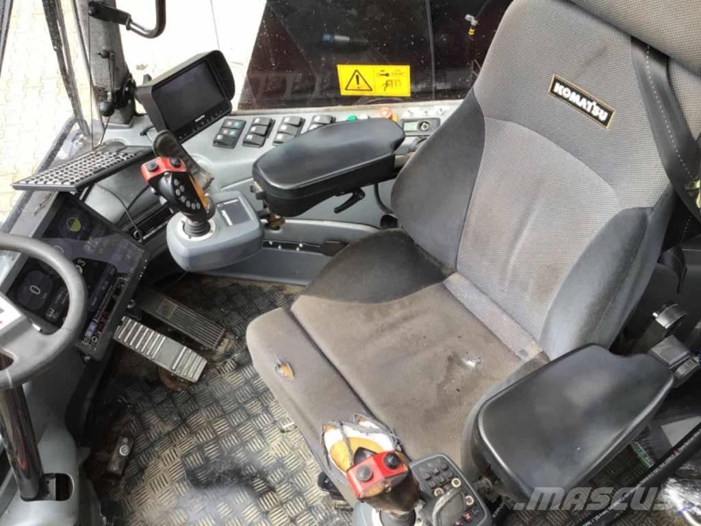 Komatsu 931.1 Combine forestiere