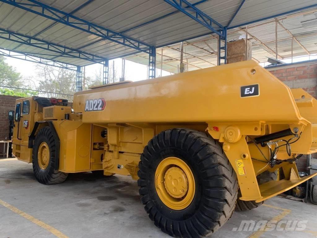 CAT AD 22 Autobasculanta